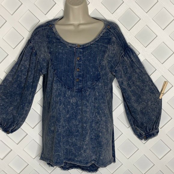 Free People We The Free Blue Acid Wash Top - Picture 5 of 9